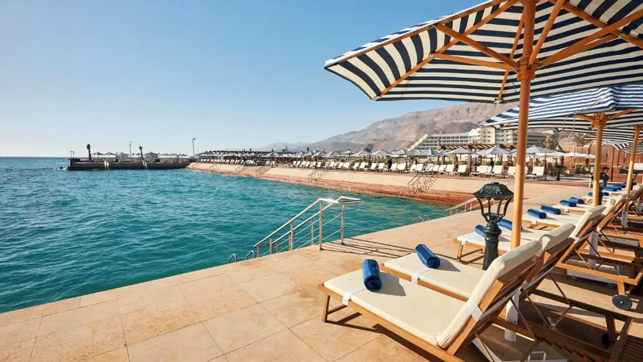 الفندق توليب الجلالة ماجستيك - العين السخنة